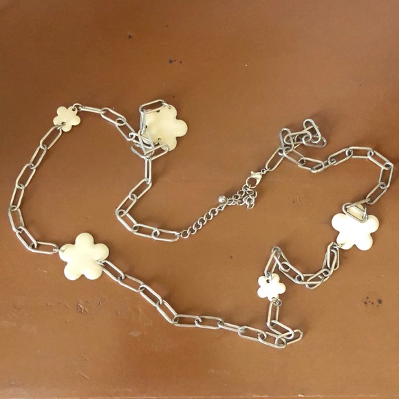 Silver-tone Chain Necklace w/ Cream Enamel Flowers - Picture 3 of 7